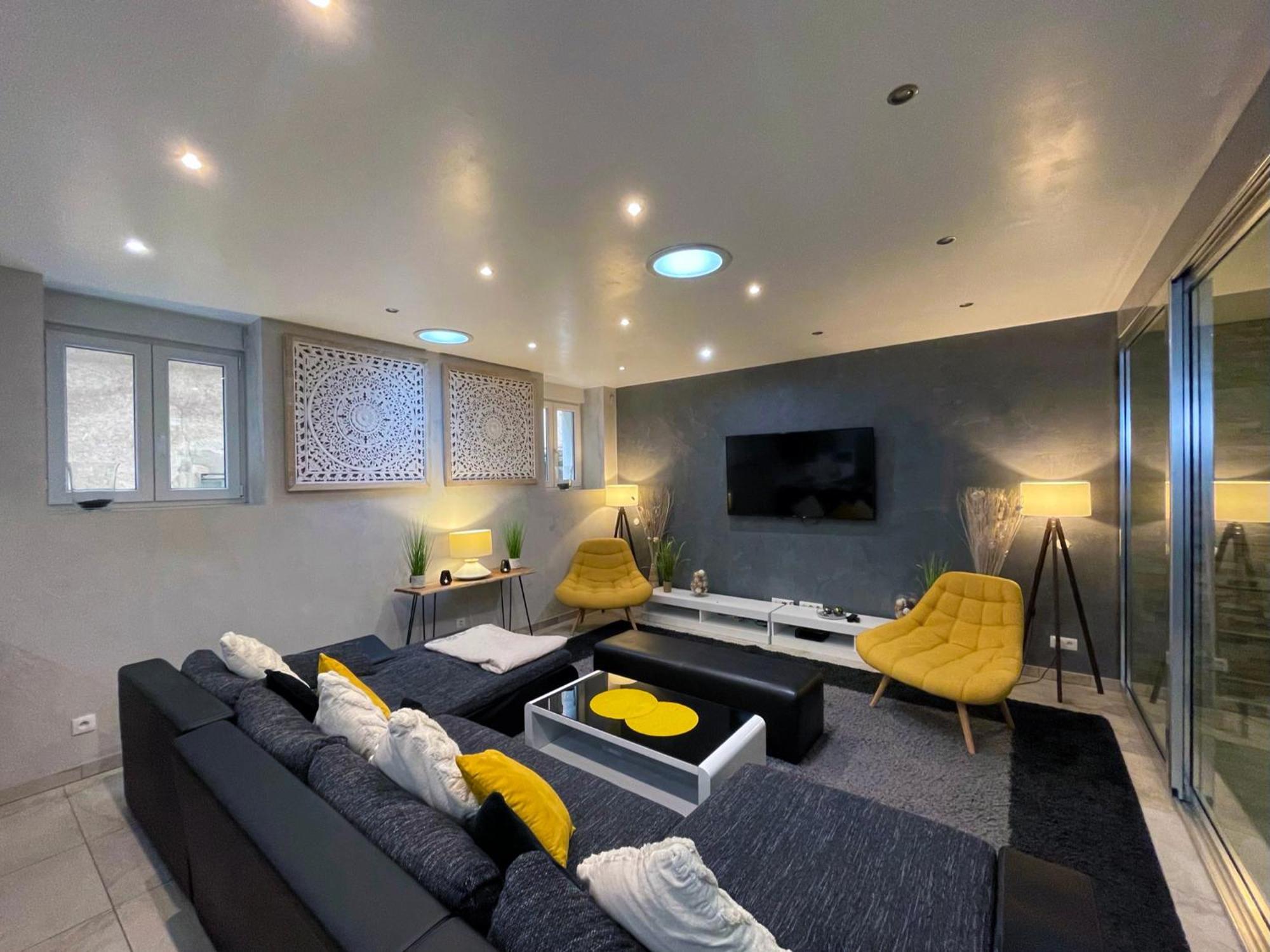Appartement Standing Piscine Interieur Privatisee . 米齐格 外观 照片