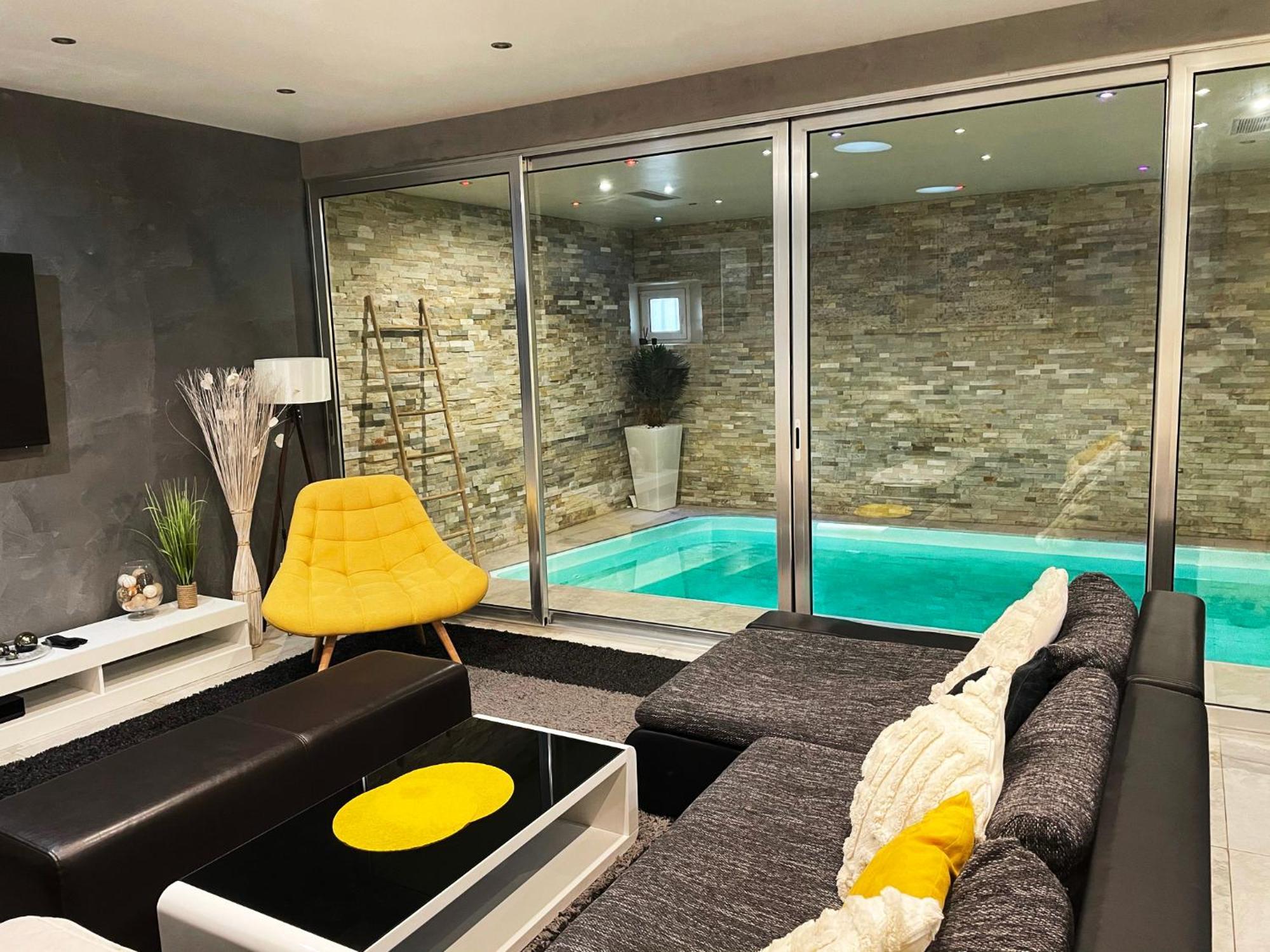 Appartement Standing Piscine Interieur Privatisee . 米齐格 外观 照片